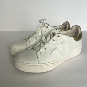 Naturalizer MORRISON LOGO SNEAKER Size 7W ♣️